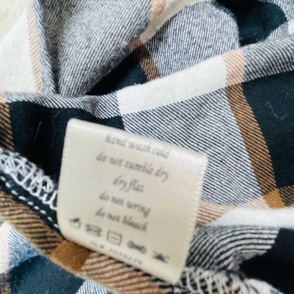 Harper Size medium Buffalo Plaid Button Up Tie Front Chest Pocket Flannel Shirt - Picture 8 of 8